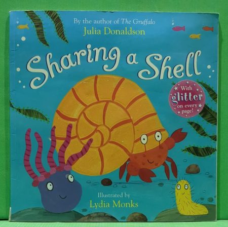 Julia donaldson sharing a sheel